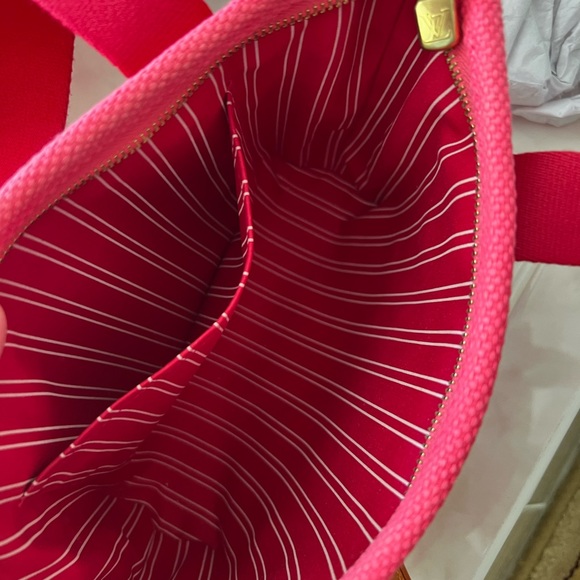 Louis Vuitton Pink Canvas Antigua Cabas PM. - Picture 2 of 6